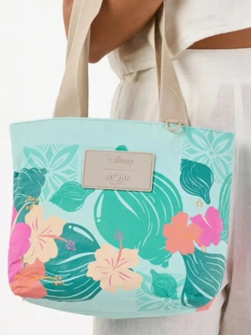 NWT ALOHA Collection Disney Moana High Seas Salty Mini-Tripper - Picture 1 of 3